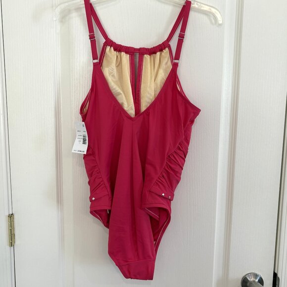 Magicsuit by Miraclesuit Riveted Diana Swimsuit 1-PC Coral Rose Pink Size 14 NEW - Picture 4 of 10